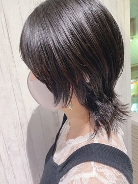 リアイス(Re:ICE) ミニウルフ/くすみブルー/流れるレイヤー/インナーハイライト