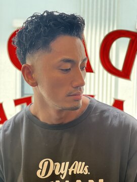 ダッド(DAD) 【Textured Pomp】
