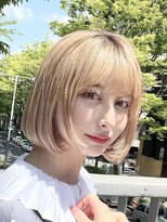 ティア(Tia.)&nbsp;(ボブヘア/ミルクティーベージュ/ブリーチ/前髪/ダブルカラー)