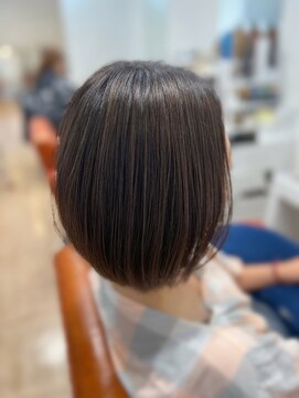 シエル 長岡市(ciel) シンプルボブ×ナチュラルハイライト