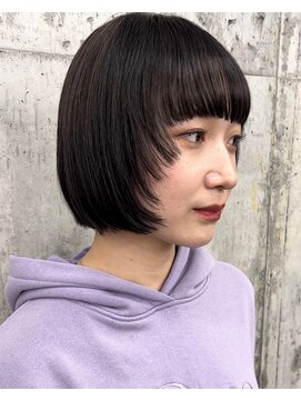 カフネ ジュントス ヨロ(Cafune' juntos YOLO) 顔まわりウルフレイヤー/ボブ/地毛風カラー