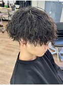 ツイストスパイラルパーマメンズパーマセンターパートウルフ韓国