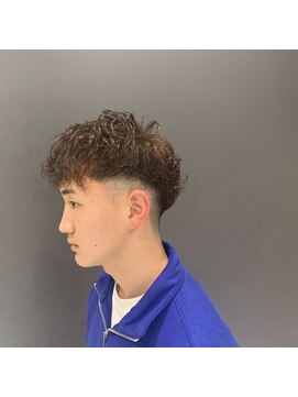 クレオ 片江店(CREO) ベージュカラーパーマメンズカット