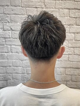 グレイスフル バーバープラチナム 六本木店(Graceful Barber platinum) ツーブロックショート