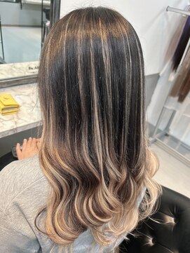 リ アムール(Re:AMOUR) カラーエクステ