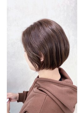 エフ(efu.) 地毛を生かしたお手入れ楽チンショートヘア