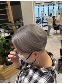 シルバーホワイト
