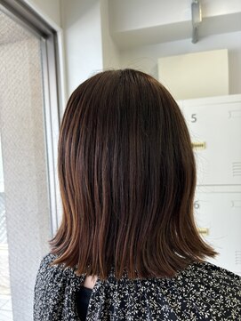 エイトオロク 那覇小禄店(EIGHT oroku) 外ハネミディアムボブ