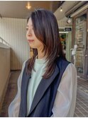 salon seaとわ　軽く動きの出るロングレイヤースタイル