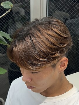 エデアンルクラ 下通(EDEAN Leclat) 熊本メンズヘア　ニュアンスパーマ　毛流れセンターパート