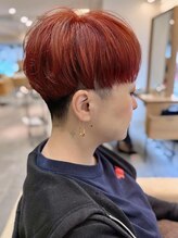 フリップビーアヴェダ(FLIP B AVEDA) 本八幡×ビビッドレッド×ツーブロックショート