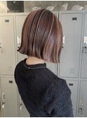 大人のアンブレラカラー×切りっぱなしボブ