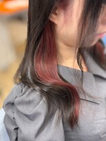 ヘアーサロン トゥリークル(Hair Salon Treacle)&nbsp;イヤリングデザインカラー暖色ピンクケアブリーチ