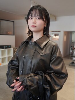 顔周りの似合わせが得意◎印象を変えるデザイン力◇