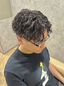 ラビマーニ 吹田店(Labimani) 【Labimani】ボリュームを抑えれる縦落ちパーマ