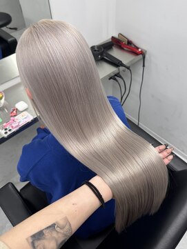 ニューワン バイ ネイバー 立川(Newone by neighbor) ホワイトカラー(ブリーチ/立川/ケアブリーチ)