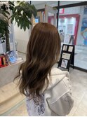 ベージュカラー