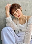 #イメチェンピンクベージュ前髪クール