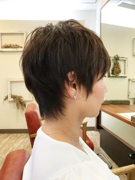 セシカアージュ(Cesica age) ウルフショート