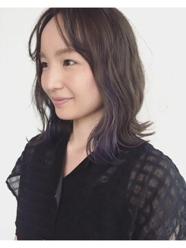 エーダブリューヘアー 三軒茶屋(aW hair) 透明感のあるミディアムスタイル
