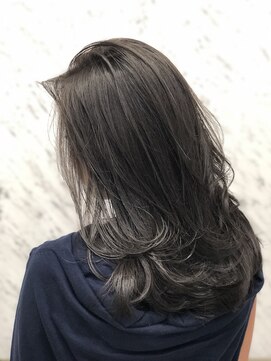 アリュウル 表参道 青山(Allure) グレージュカラーくすみカーキ&モーブ