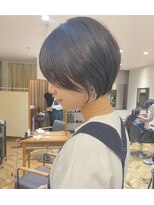 バルブ(BULB)&nbsp;ミニボブ　前下がりショートヘア