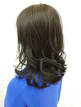 シルビジュー(Cills Bijou) ☆大人女性美髪ロングレイヤースタイル☆