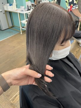 リーホリエ(Lee Horie) 【Rie】透明感グレージュ