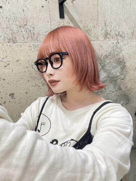 ソウコ(SOUCO) サーモンピンク、ウルフボブ