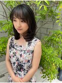小顔ミディアムレイヤー