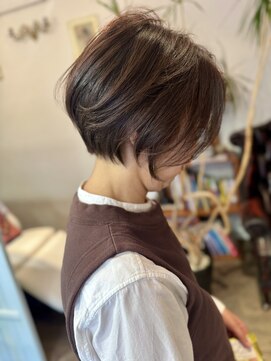 ニーニャ(NINa) ショートボブ×髪質改善