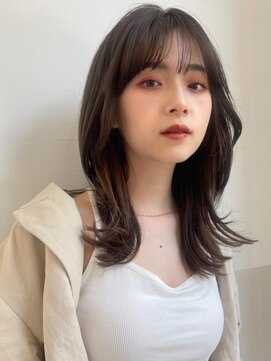 ハニー 町田(HONEY) オルチャンレイヤーカット　オリーブベージュ　リバースカール