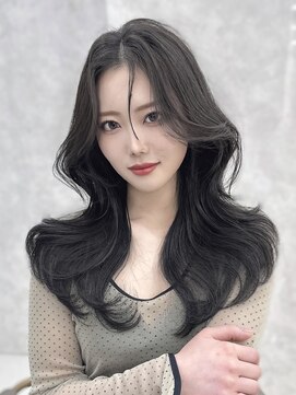 マウルルナ(MAEUL luna) くびれレイヤーカット