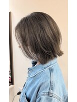 エメ(aimer)&nbsp;ブリーチありの白髪ぼかし◎