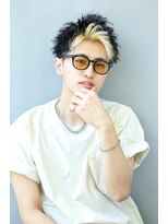 アップバング　ツーブロック　刈り上げ　短髪