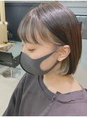 ケアブリーチインナーカラーミルクティーベージュヘイリーボブ