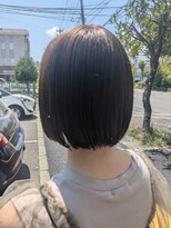ロエネ(LOENE) ［佐々木］ミニボブ