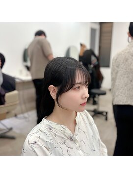 コア 梅田(Core) 髪質改善 艶髪 愛され 韓国風 前髪カット 小顔 梅田