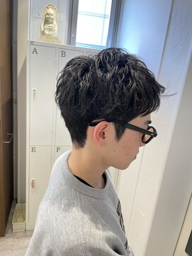 ハレケメリディッシュ(HAREKE meridish) アップバングショート