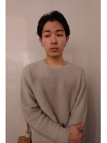 ソーレ(sole)&nbsp;ニュアンスパーマ　センターパート　オールバック