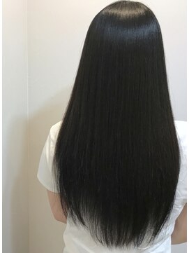 エピローグ(epilogue) 質感ナチュラルな縮毛強制で柔らかストレート！【北新地西梅田】