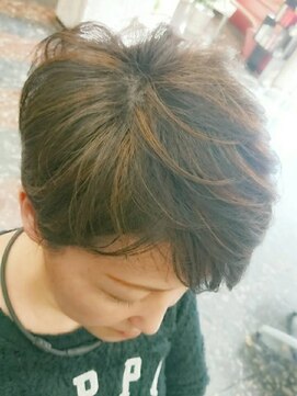 ビーカット(Be cut) ショート×立体カラー