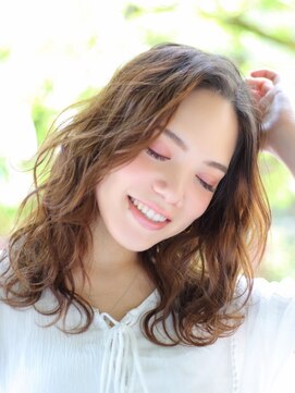 レイドバック(LAID BACK) 【代官山LAIDBACK】グラデーションカラーと無造作カール★