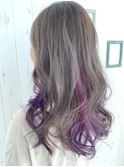 グレージュアッシュにインナーカラーバイオレット