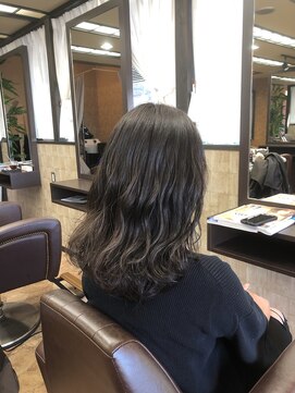 ナトゥーラ 岐阜(Natura) ダークグレージュ