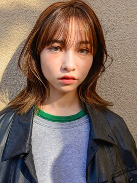 カンナ(Canna) エアリーミディ/ショートパーマ/黒髪/ホワイトアッシュ/TOKIO