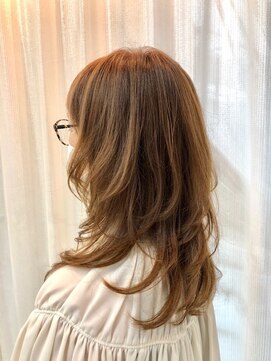 クオリス 上福岡店(QUALIS) ウルフレイヤー/前上がり/くびれヘア/暖色系/小顔/30代40代50代