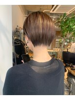 ナルヘアー 越谷(Nalu hair)&nbsp;丸みショート/くびれショート × ハイライト