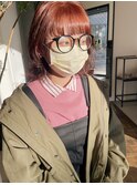 オレンジカラー　ボブ　ぱっつん前髪