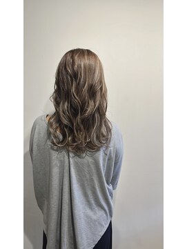 ゼンドットカラスマ(Zen.karasuma) アッシュカラー